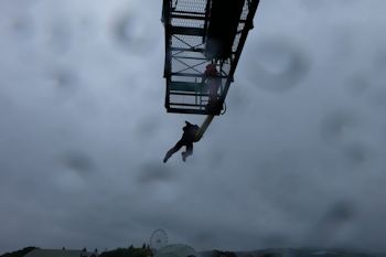 マザー牧場のバンジージャンプ写真