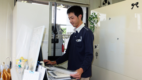 レンタカー店舗スタッフの仕事内容_受付業務